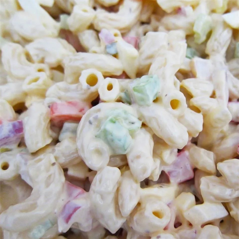 The Best Macaroni Cucumber Salad