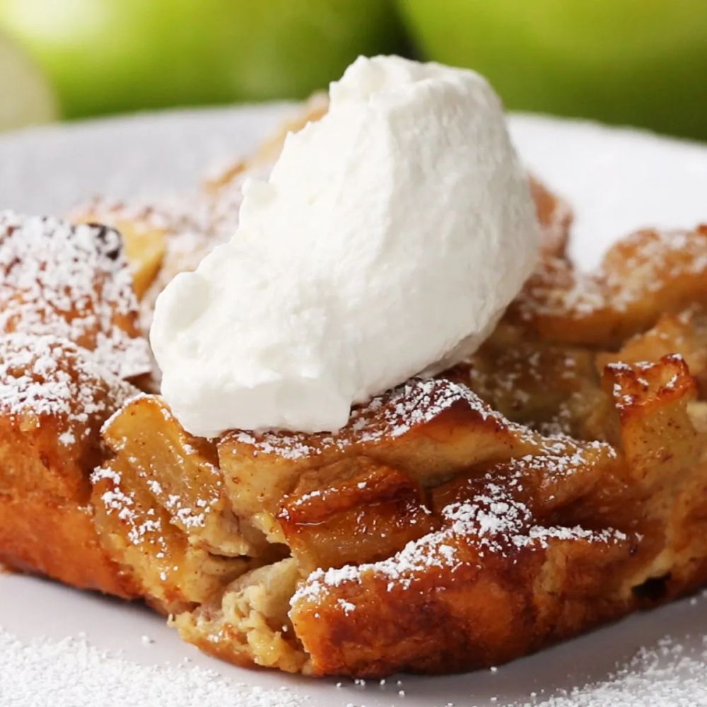 Apple Cinnamon French Toast Bake