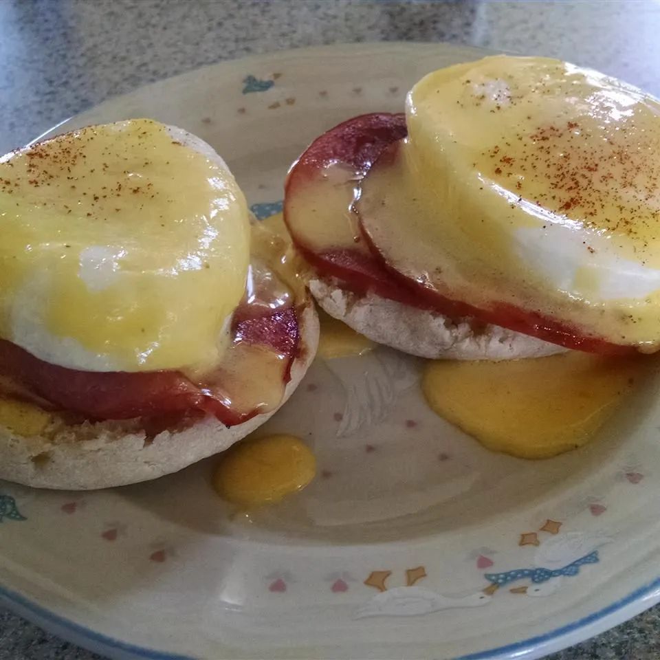 Quick and Easy Eggs Benedict