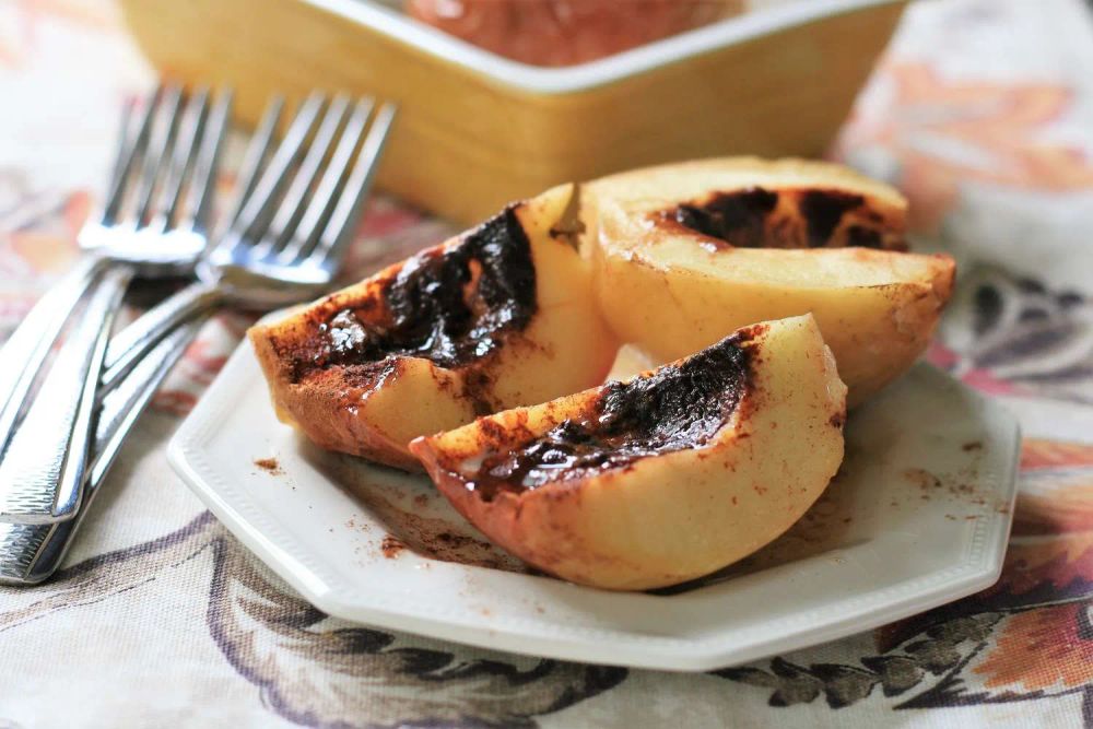 No-Sugar Baked Apples