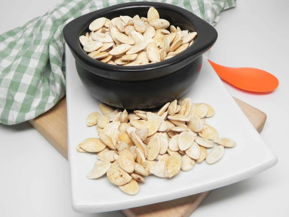 Air Fryer Salt and Vinegar Pumpkin Seeds