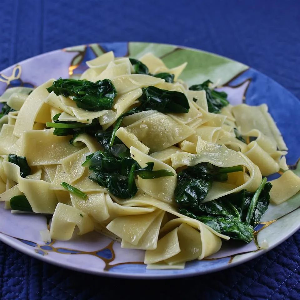 Egg Noodles with Spinach