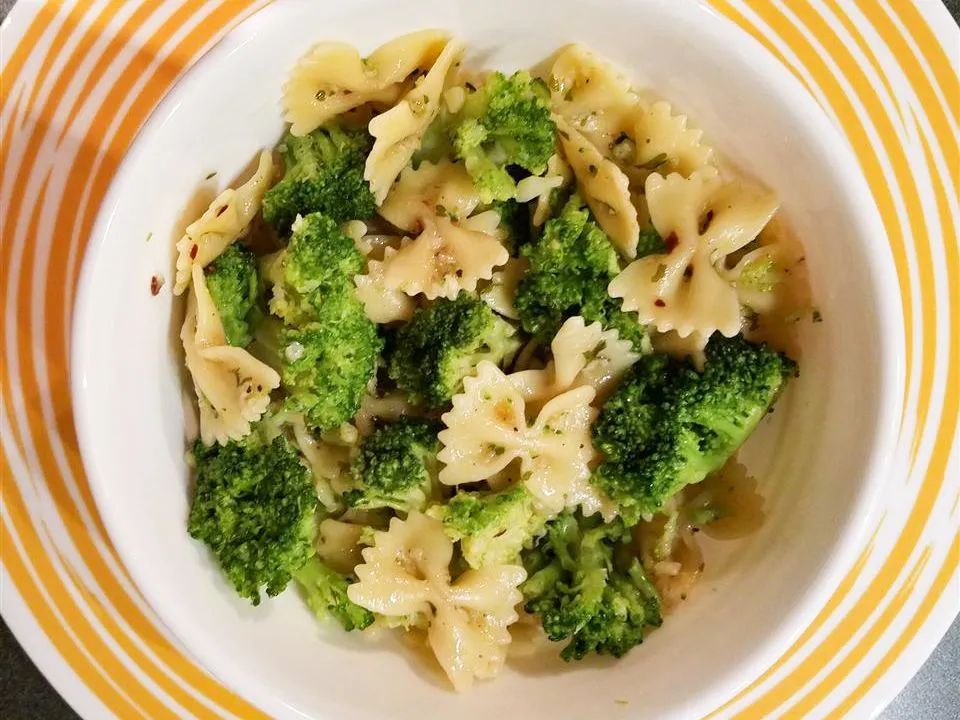 Broccoli Pasta Salad