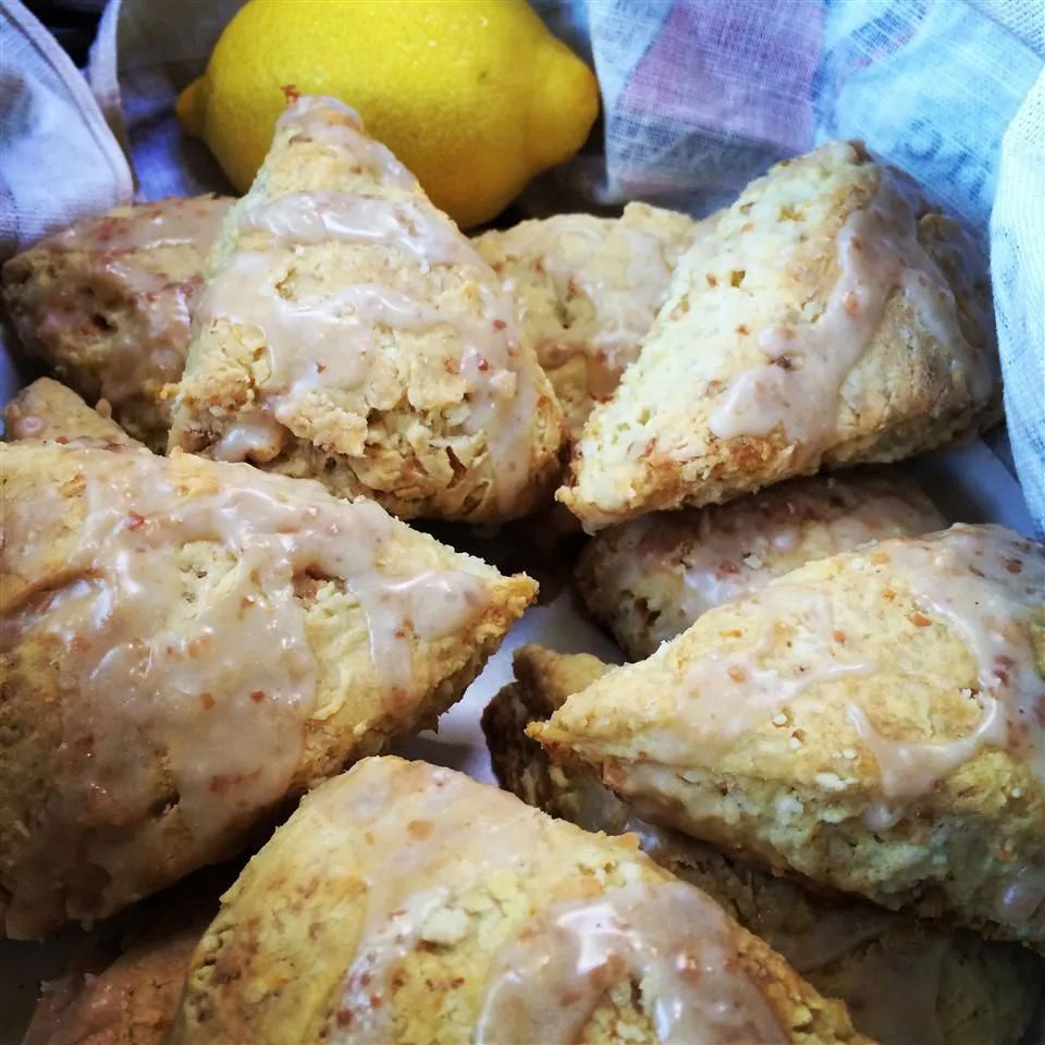 Amazing Lemon Scones