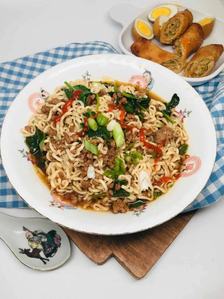 Spicy Tan Tan Soup (Tantanmen or Dan Dan Noodles)