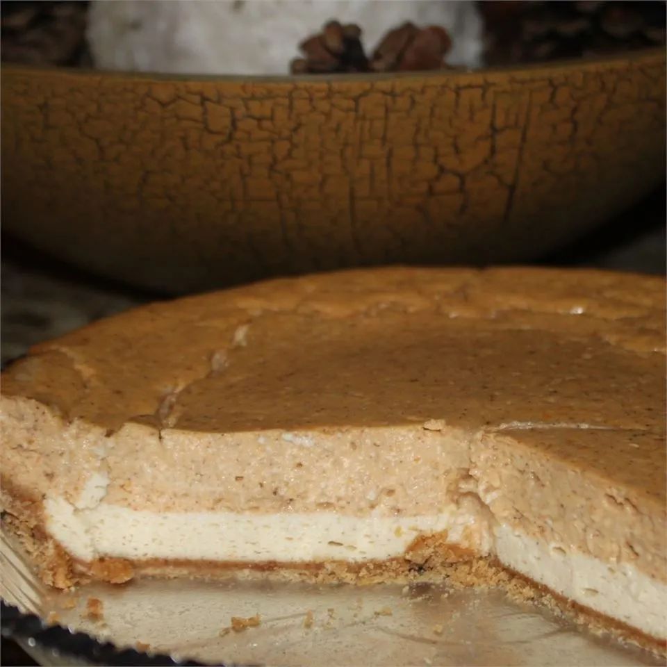 Pumpkin Pecan No-Bake Cheesecake Pie