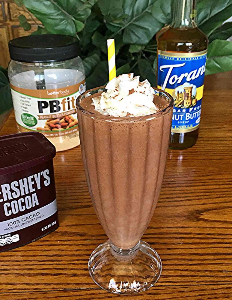 Skinny Vegan Chocolate Peanut Butter Cup Smoothie