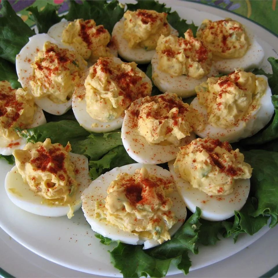 Di's Delicious Deluxe Deviled Eggs