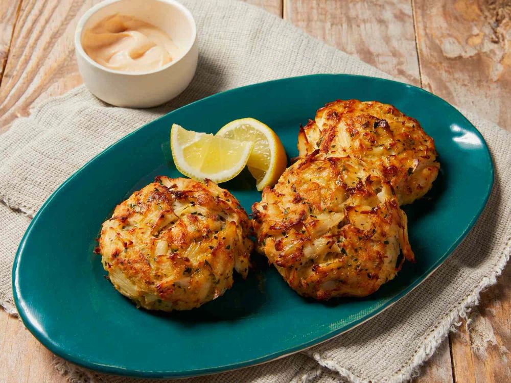 How to Make Maryland Crab Cakes