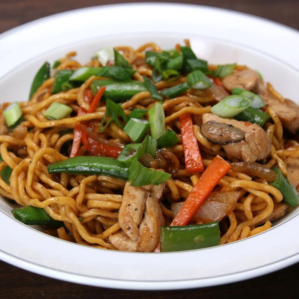 Chicken Lo Mein