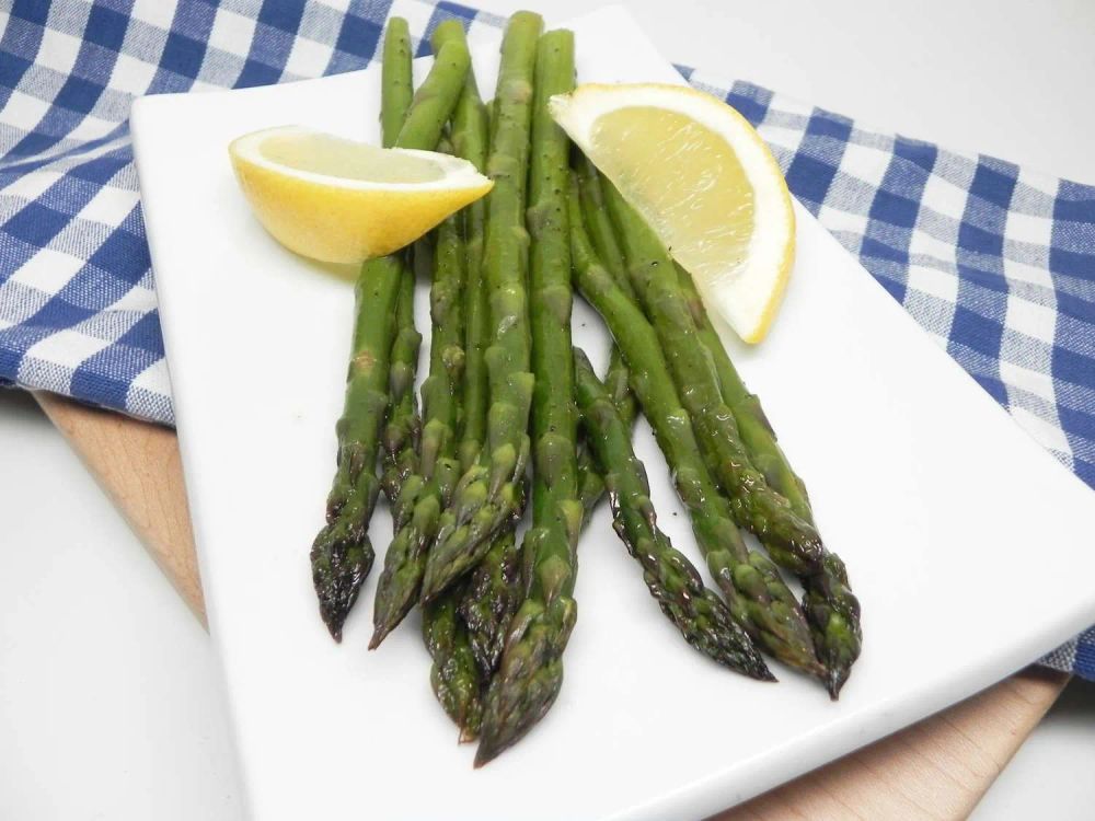 Easy Ginger Asparagus