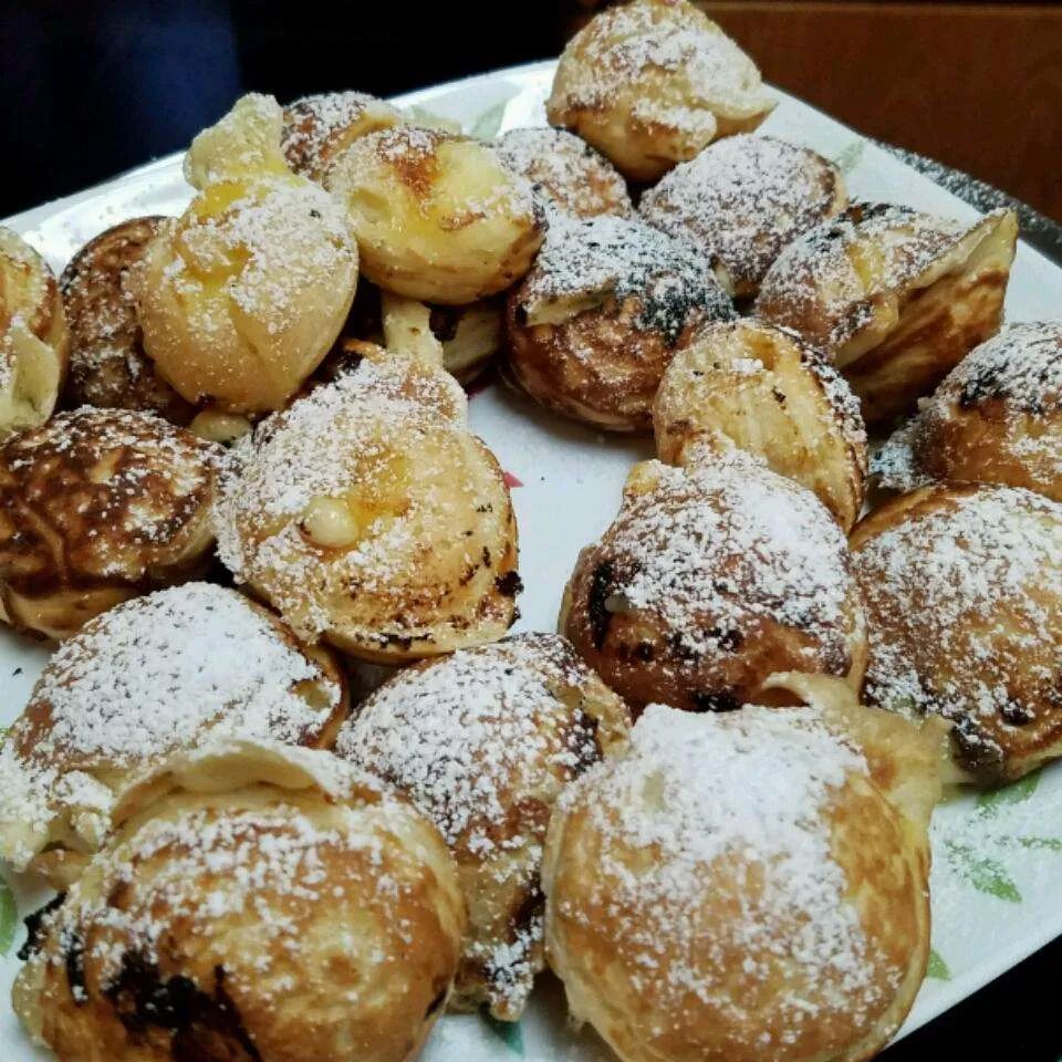 Dansk Aebleskiver (Danish Doughnuts)