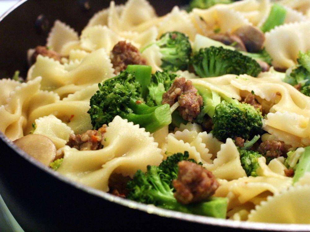 Italian Sausage with Farfalle and Broccoli Rabe