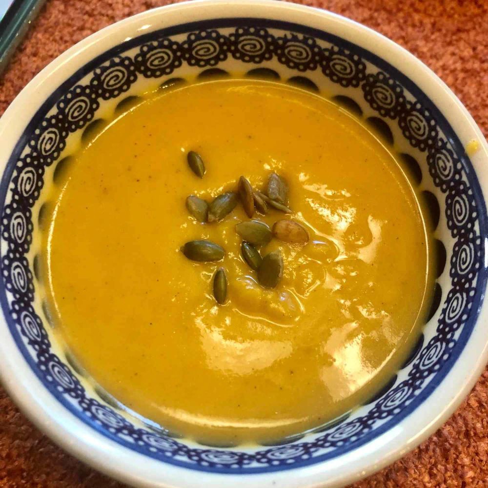 Roasted Acorn Squash Soup