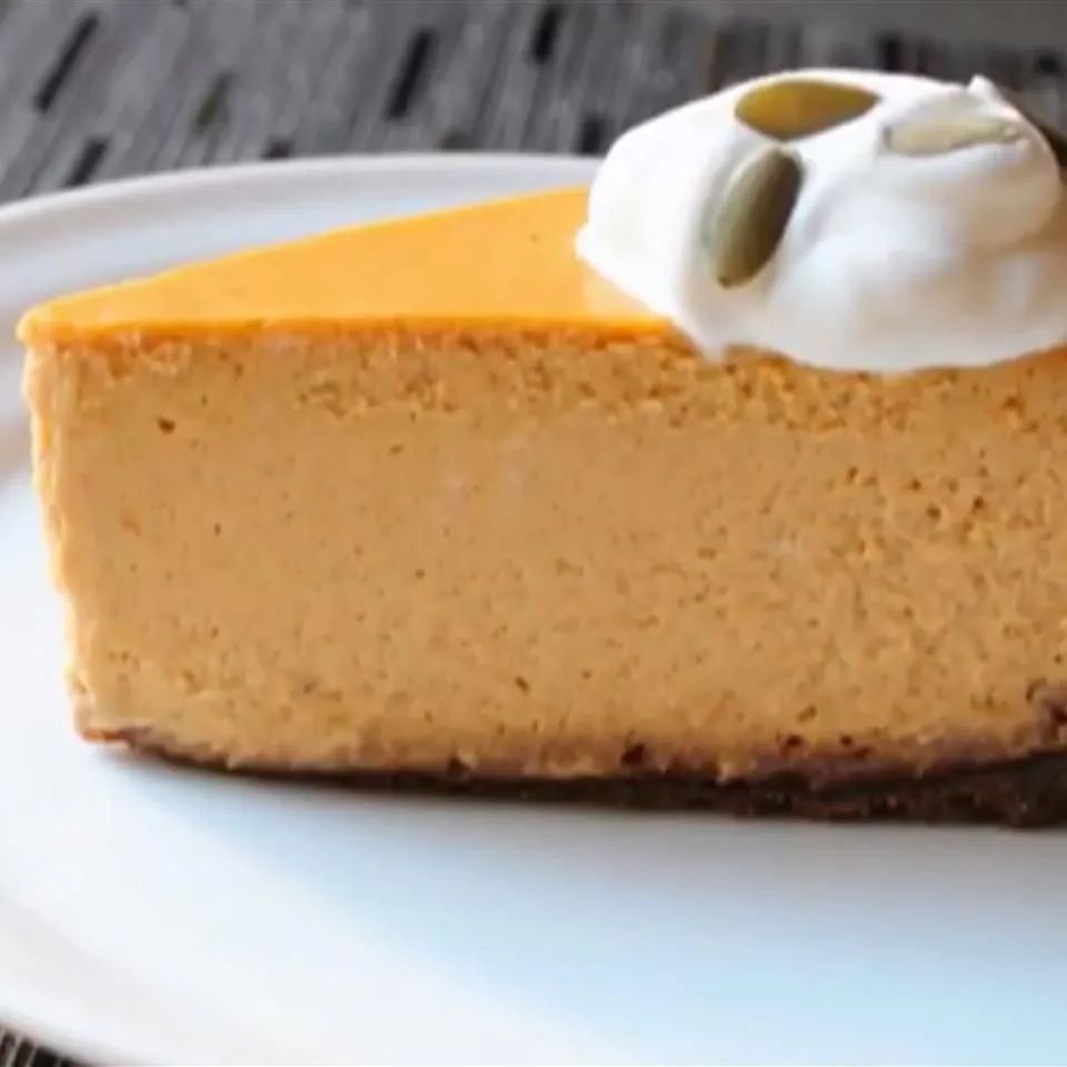 How to Make Pumpkin Cheesecake