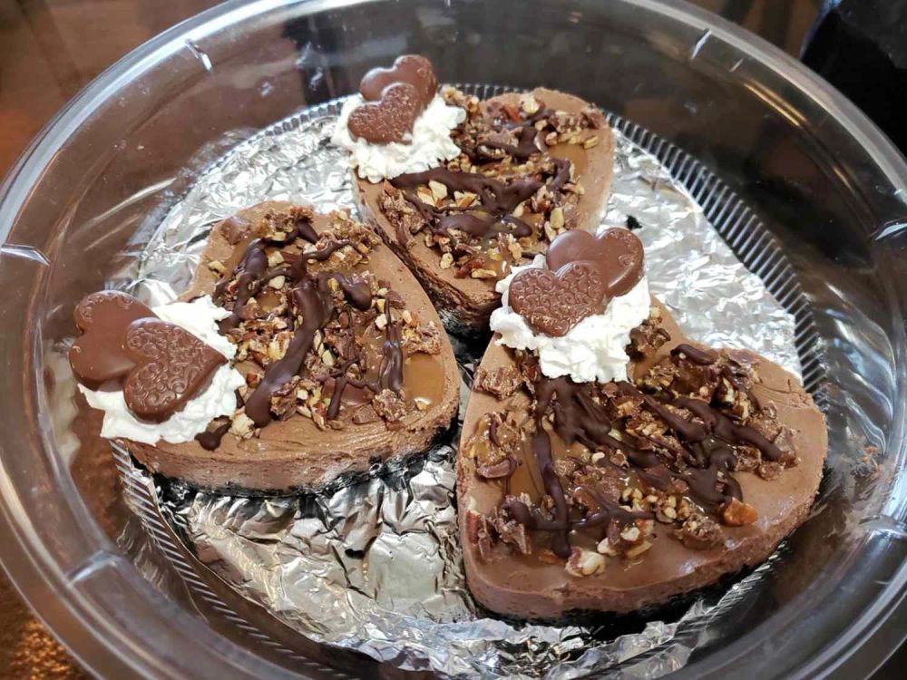 Instant Pot Mini Heart-Shaped Chocolate Cheesecakes