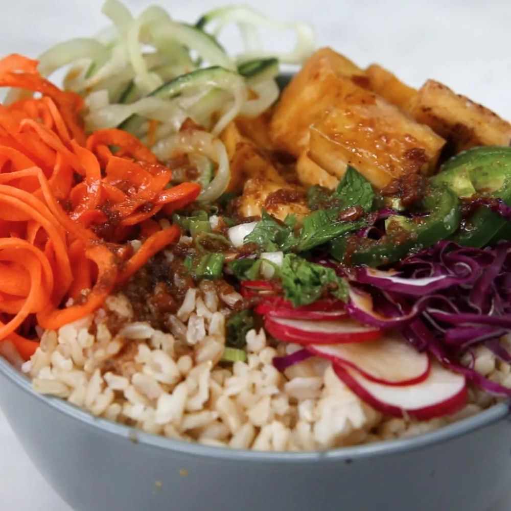 Bánh Mì Bowl With Crispy Tofu