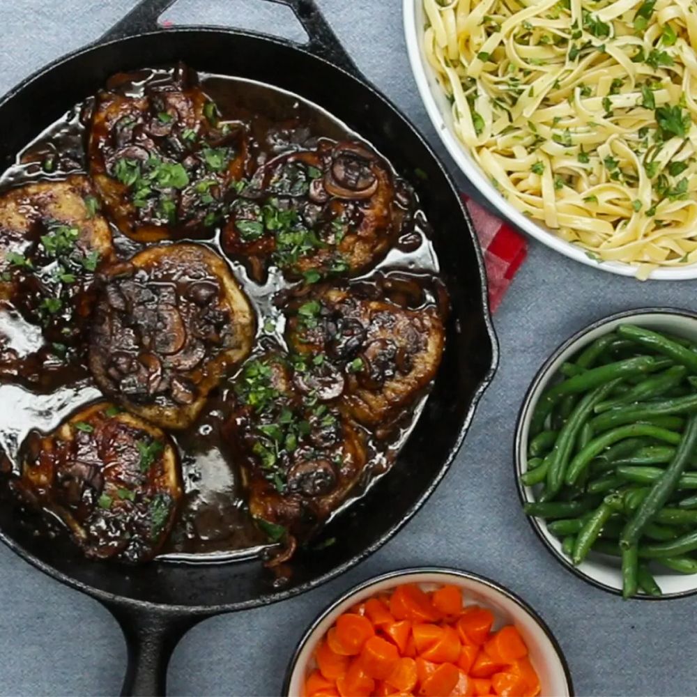 Easy Juicy Chicken Marsala