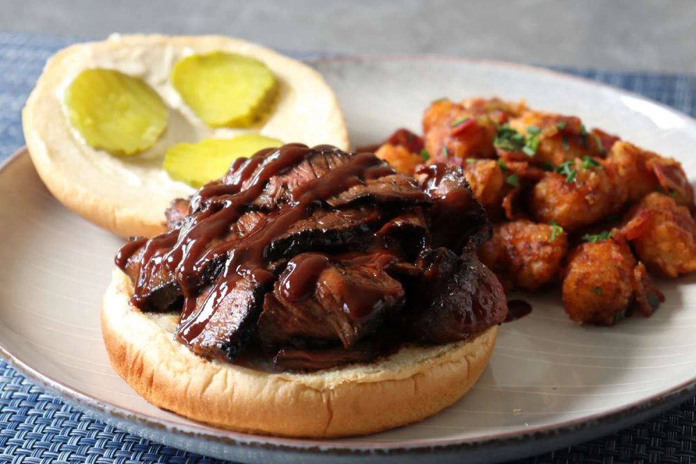 Barbecued Roast Beef on a Bun