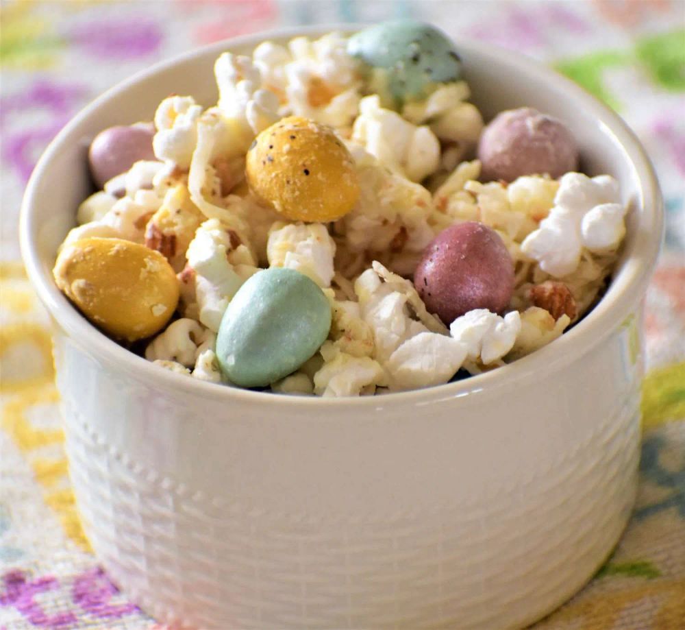 Easter Popcorn