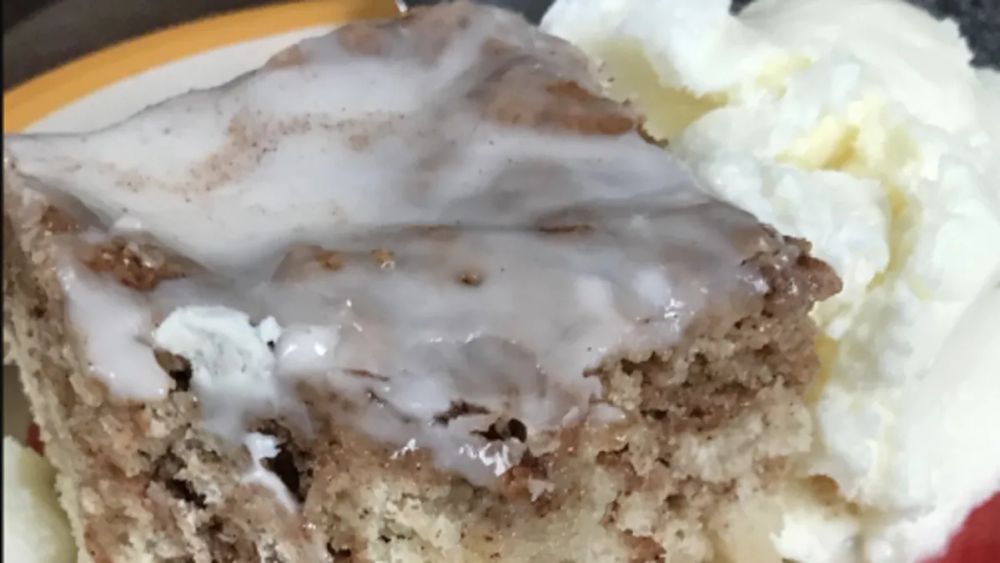 Homemade Cinnamon Roll Coffee Cake