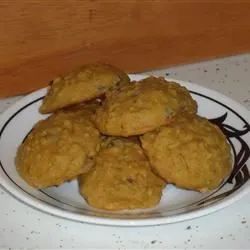 Soft and Chewy Pumpkin Cookies