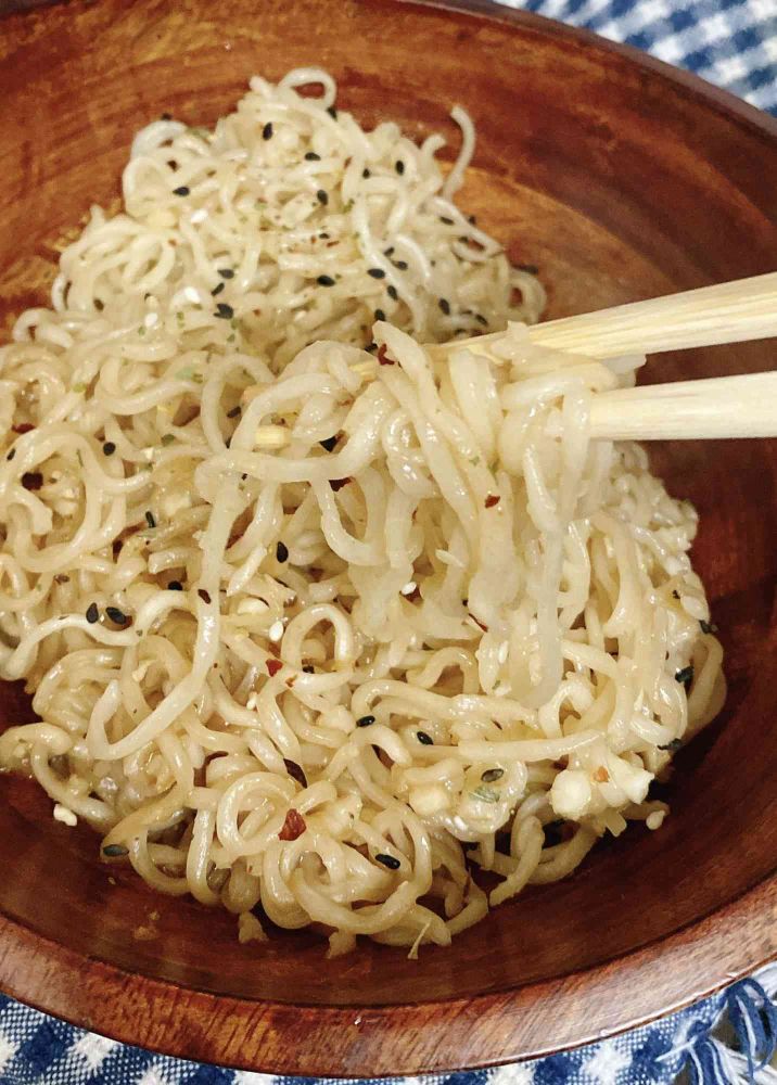 Sesame-Garlic Ramen Noodles