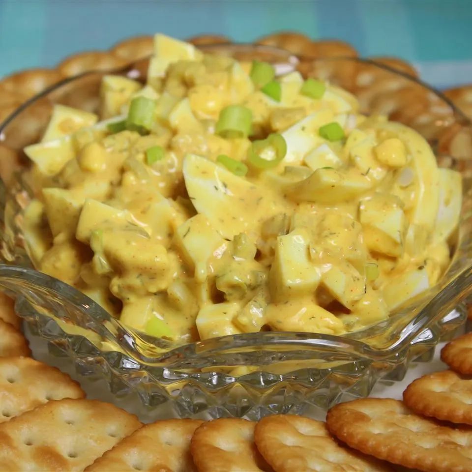 Simple Greek Yogurt Egg Salad