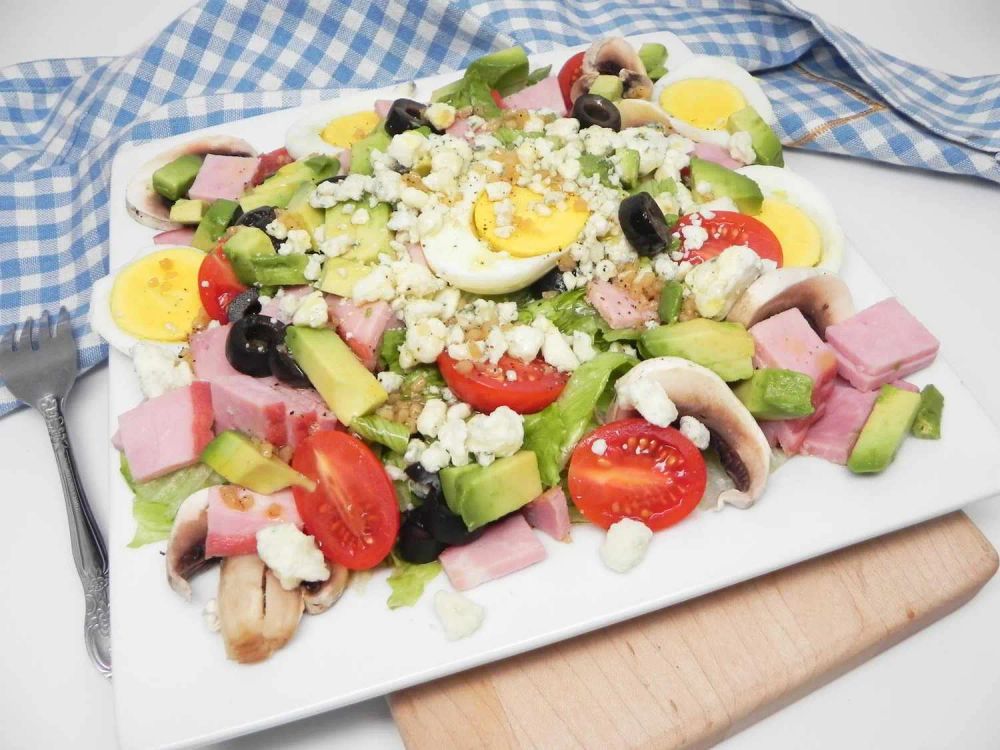 Cobb Salad with Ham and Homemade Dressing