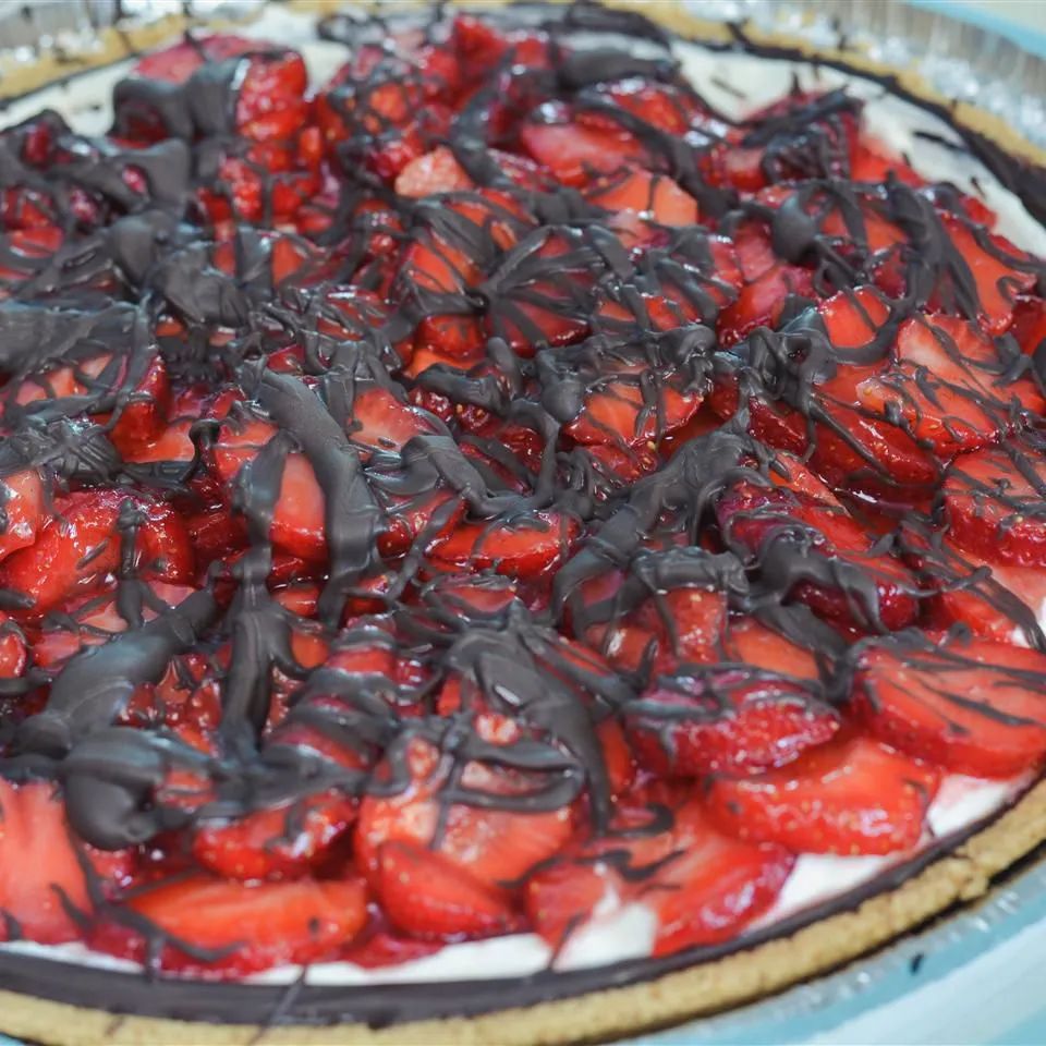 Chocolate-Covered Strawberry Pie