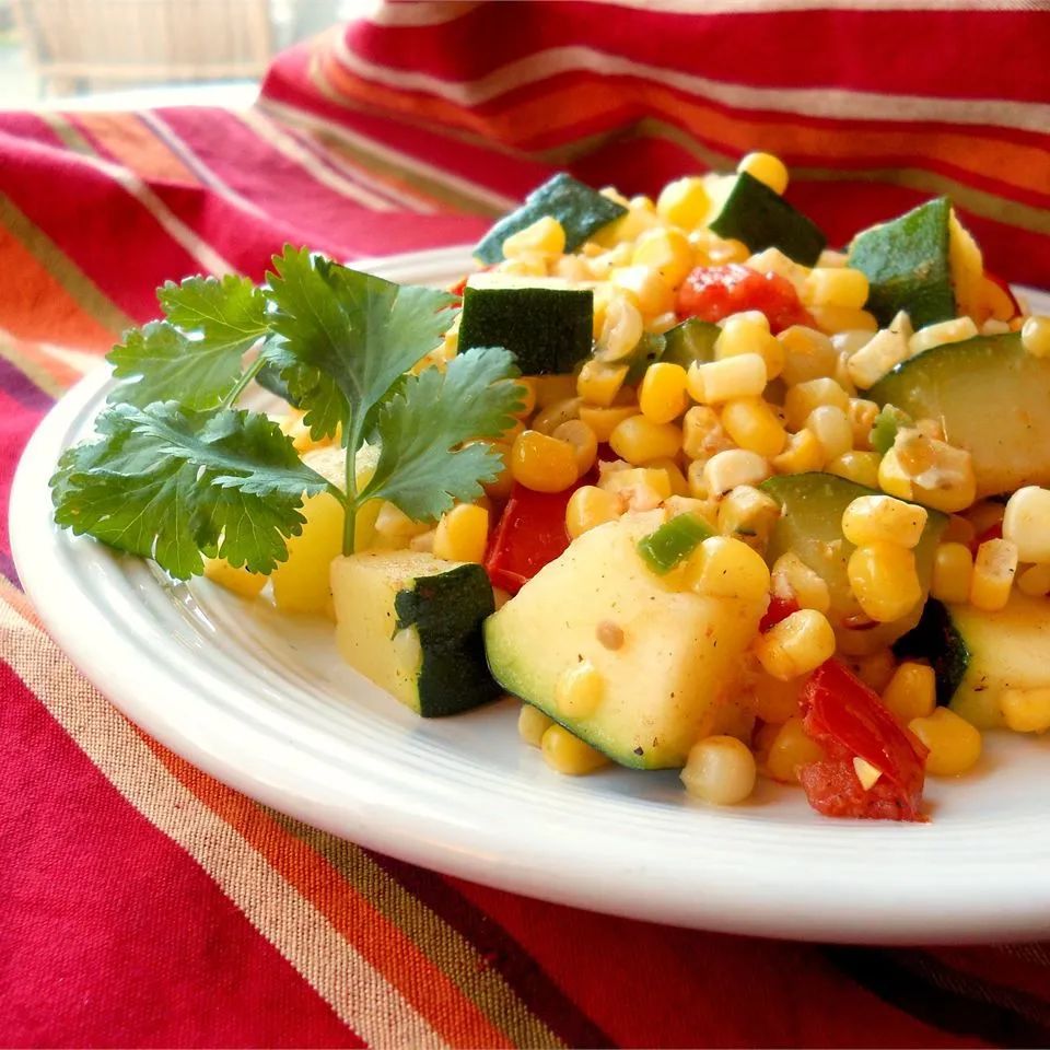 Calabacitas con Elote (Zucchini with Corn)