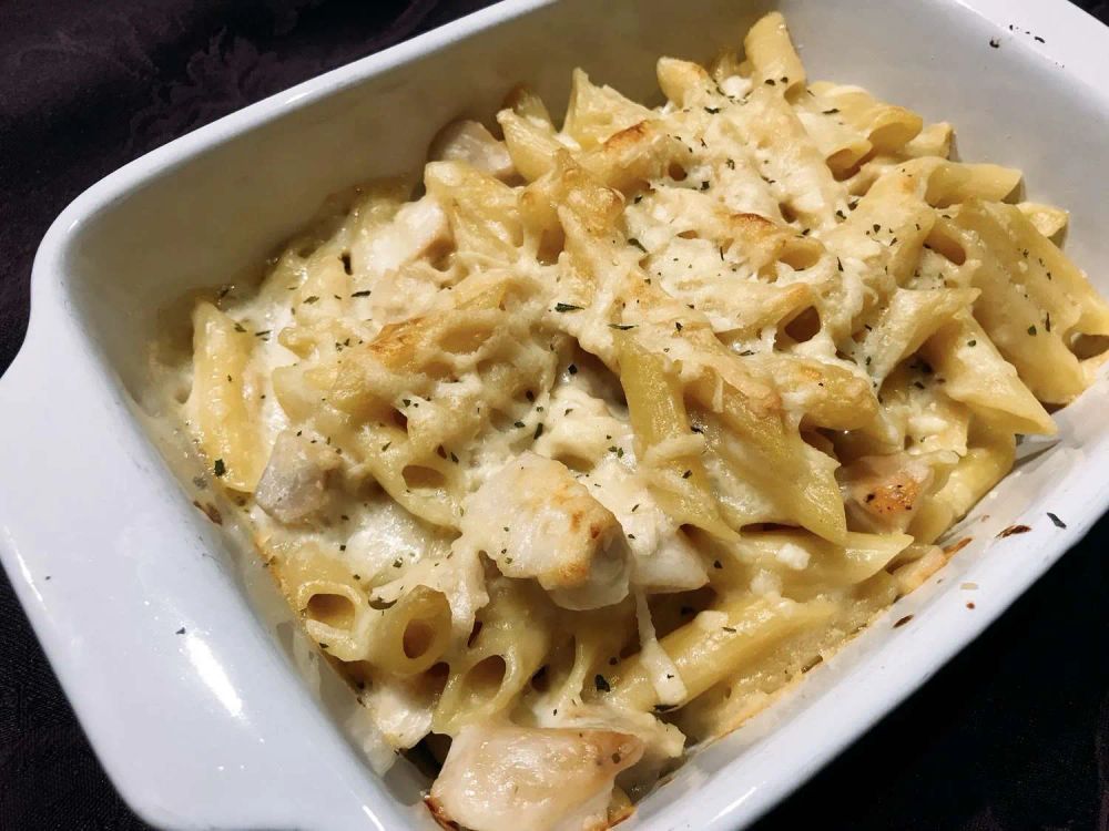 Chicken Alfredo Bake