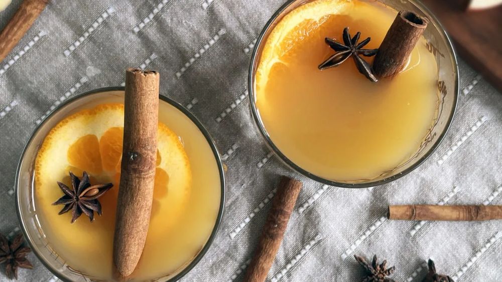 Spiked Hot Apple Cider