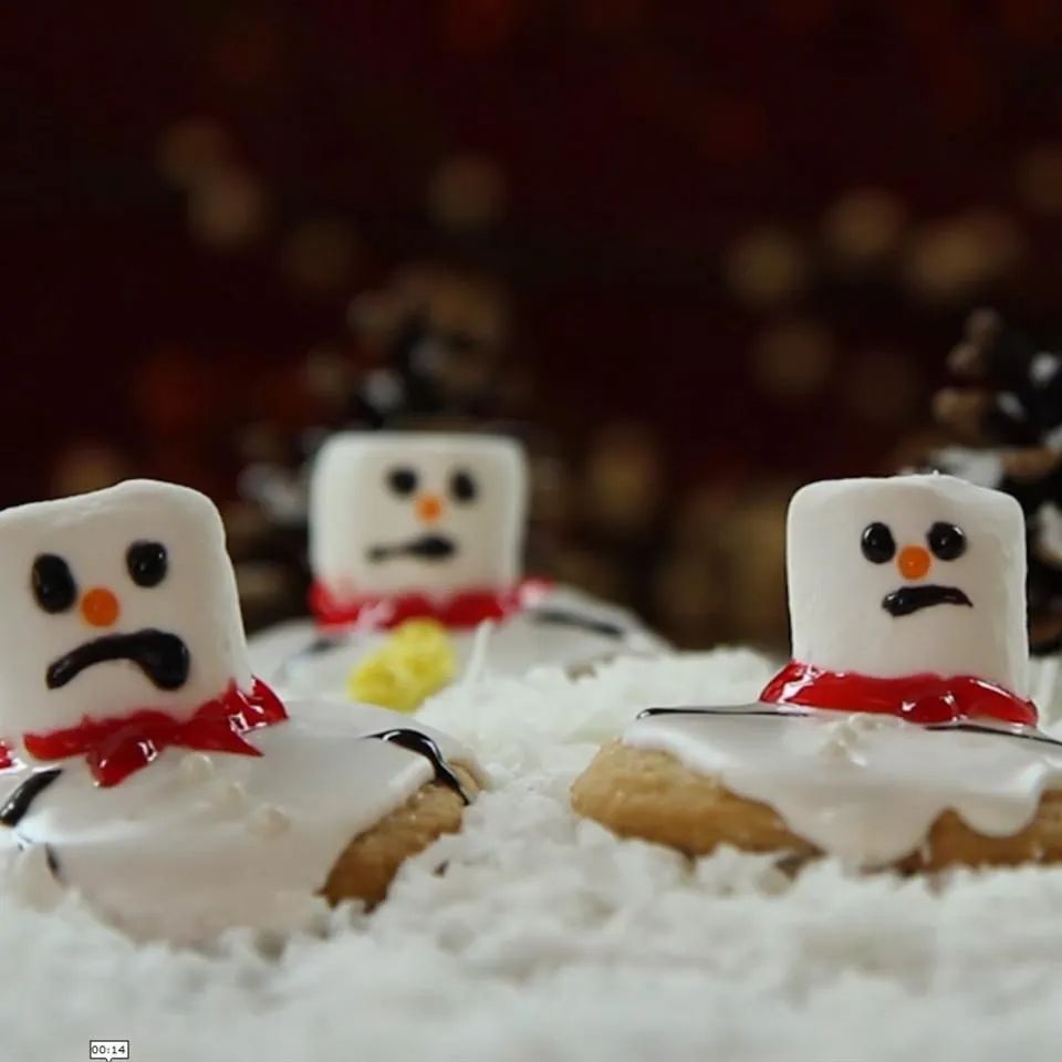 Melted Snowman Cookies