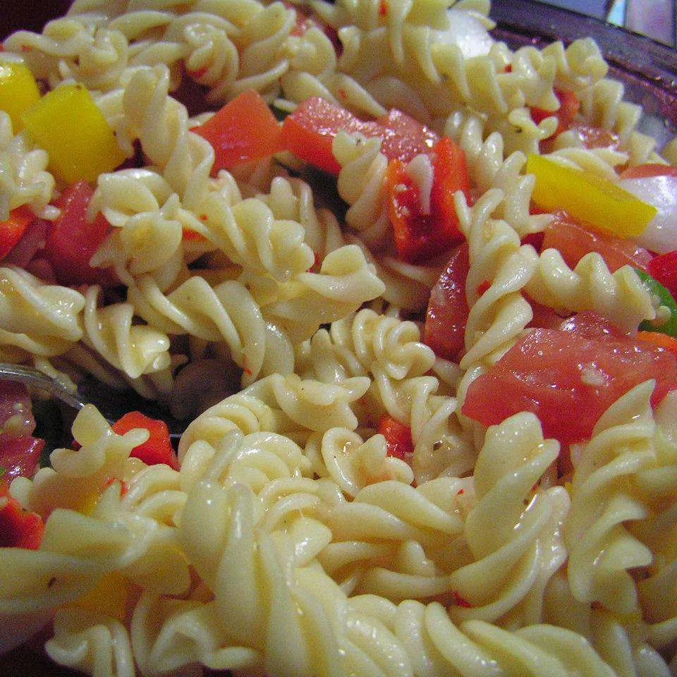 Italian Pasta Veggie Salad