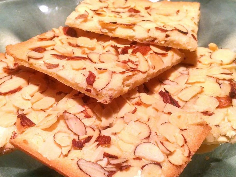 Almond Thins