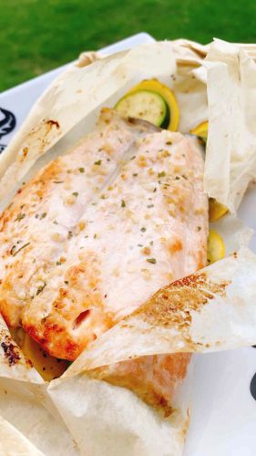 Salmon with Skin en Papillote in the Air Fryer