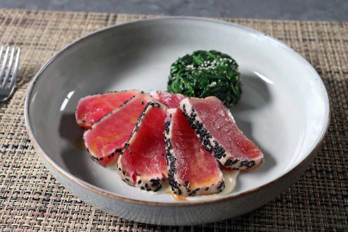 Sesame Seared Tuna and Sushi Bar Spinach Salad