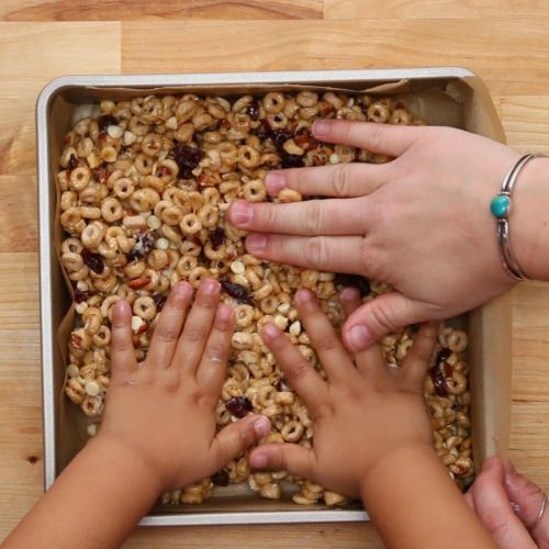 No-Bake Breakfast Bars