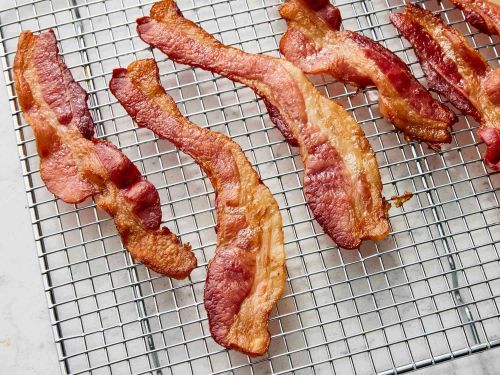 How to Cook Bacon in the Oven