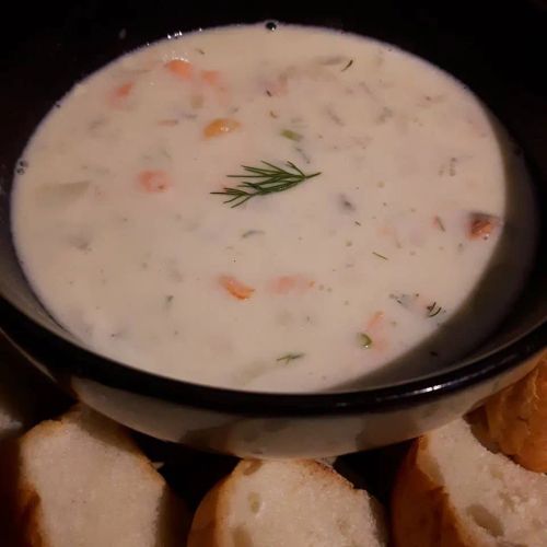 Durty Nelly's Seafood Chowder