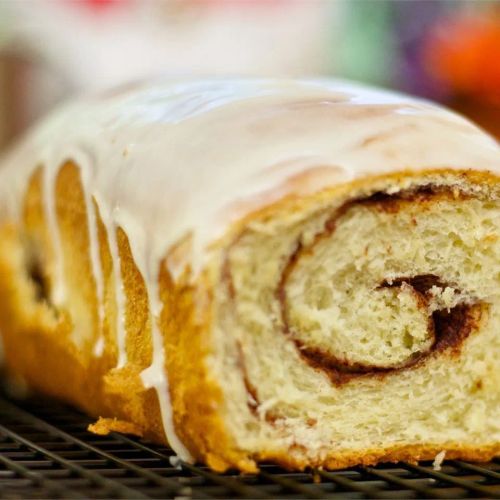 Cinnamon Raisin Swirl Bread