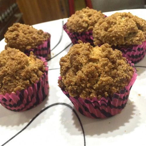 Moist Banana Streusel Muffins