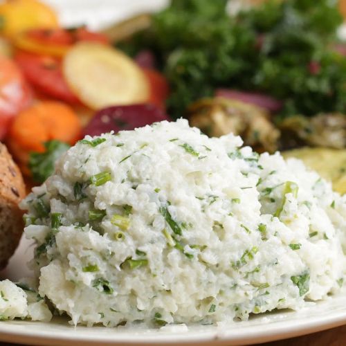 Garlic and Herb Mashed Cauliflower