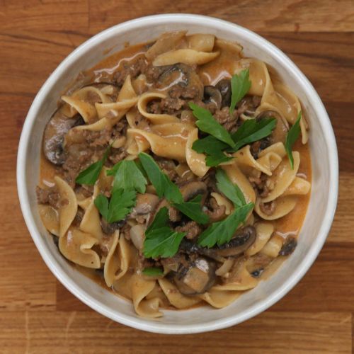 One-Pot Ground Beef Stroganoff