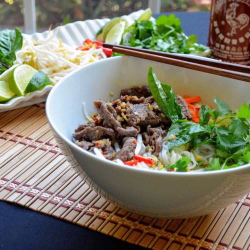 Vietnamese Lemongrass Beef and Noodles