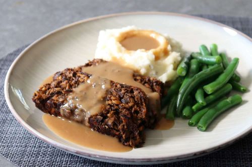 "Better Than Beef" Meatless Meatloaf