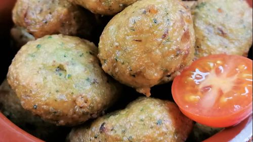 Mushroom And Broccoli Buñuelos