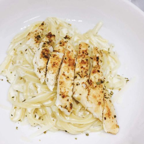 Quick One-Pot Chicken Alfredo