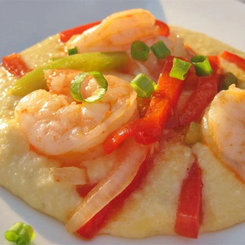 Garlic Cheese Grits with Shrimp